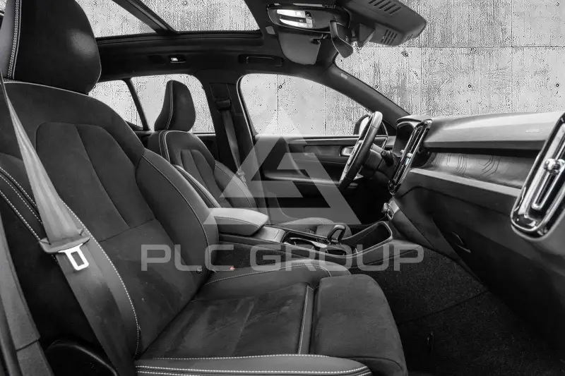2024 Volvo XC40
