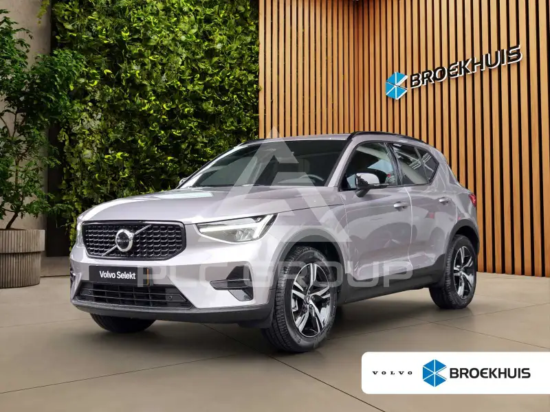 2024 Volvo XC40