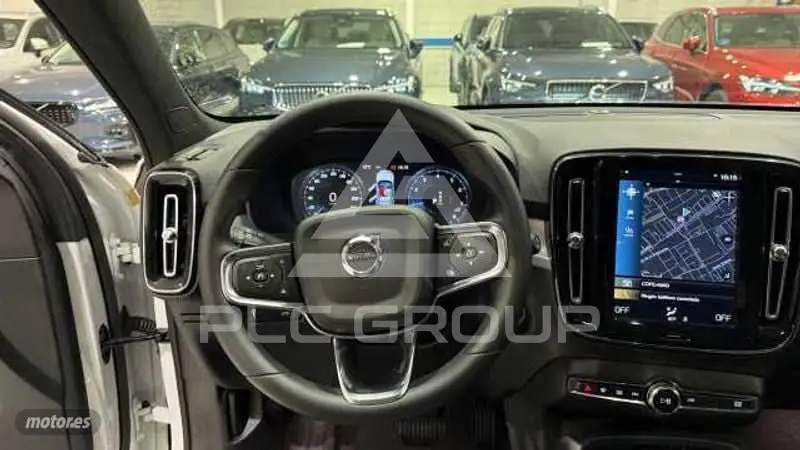 2024 Volvo XC40