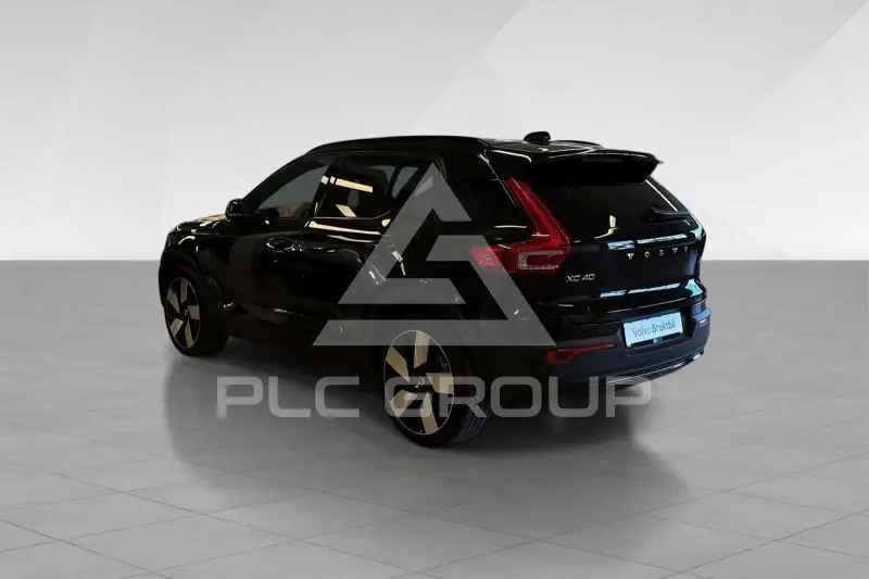2024 Volvo XC40