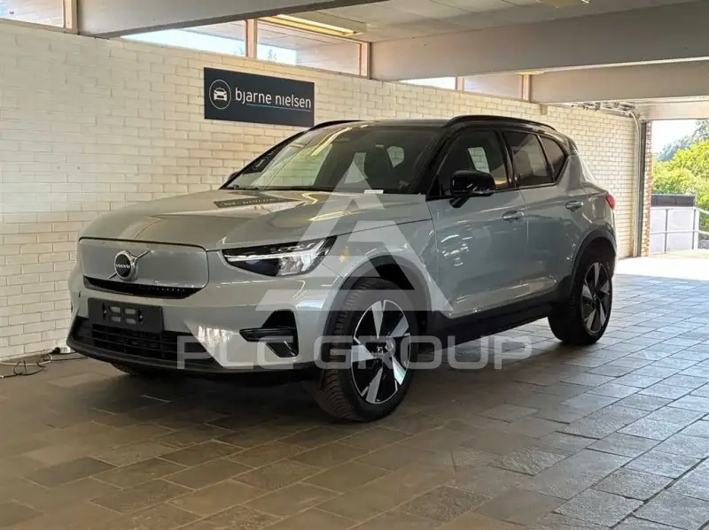2024 Volvo XC40