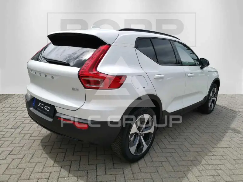 2024 Volvo XC40