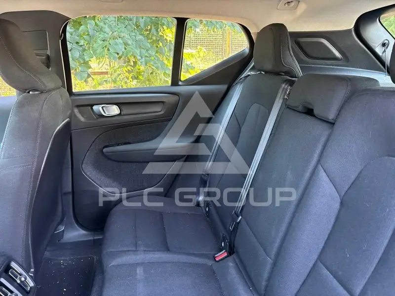 2024 Volvo XC40