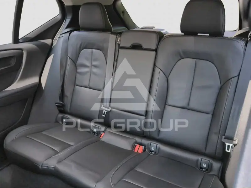 2024 Volvo XC40