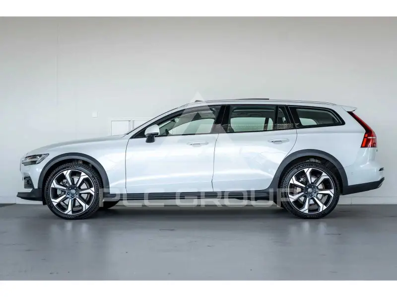 2024 Volvo V60
