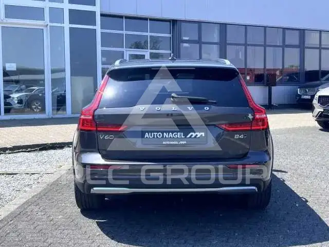 2024 Volvo V60