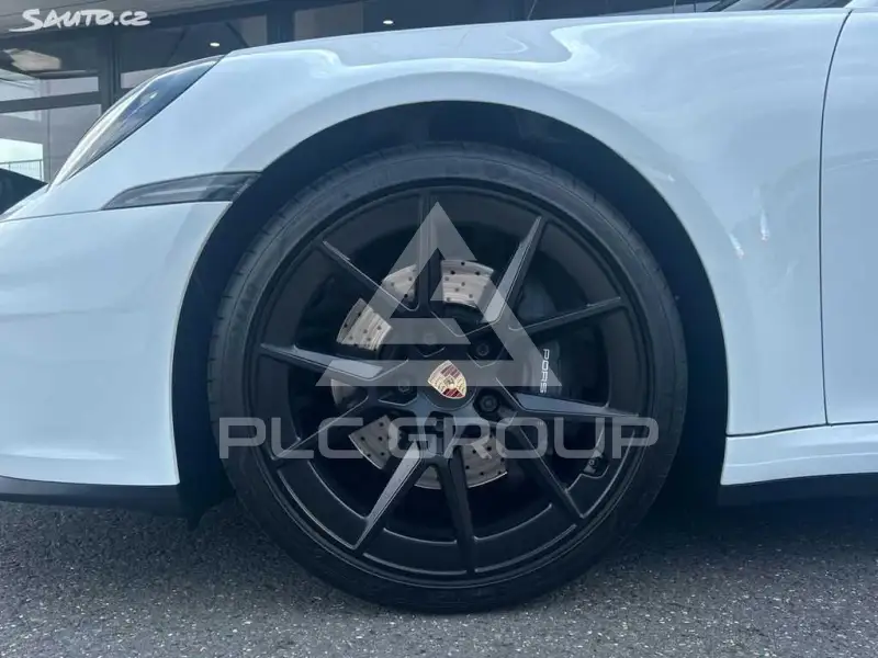 2024 Porsche 911