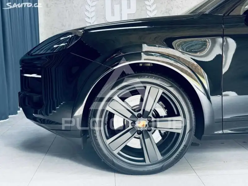2024 Porsche Cayenne