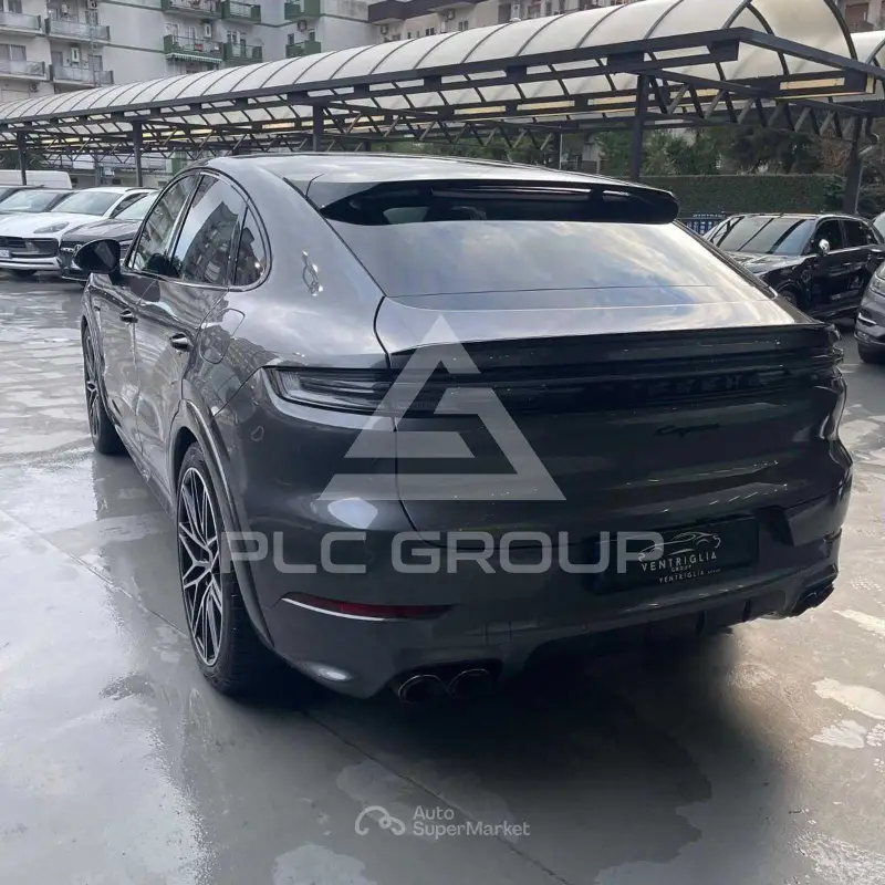 2024 Porsche Cayenne