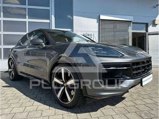 2024 Porsche Cayenne