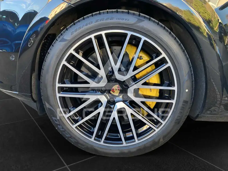 2024 Porsche Cayenne