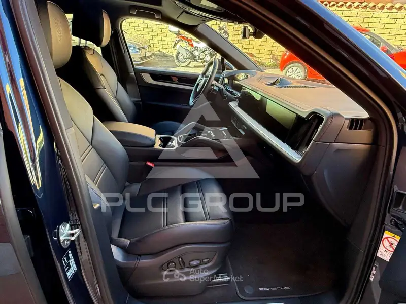2024 Porsche Cayenne