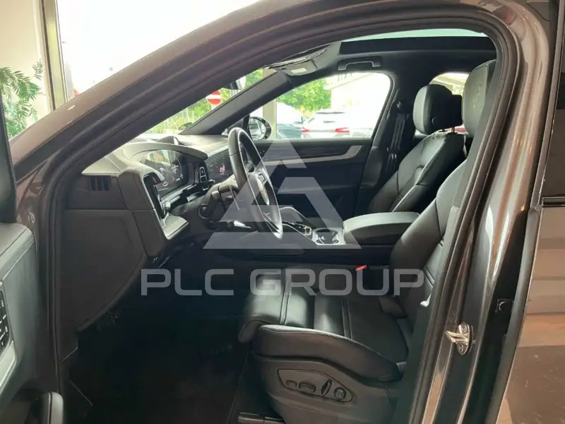 2024 Porsche Cayenne