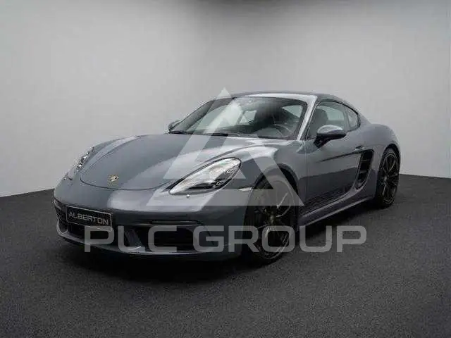 2024 Porsche Cayman