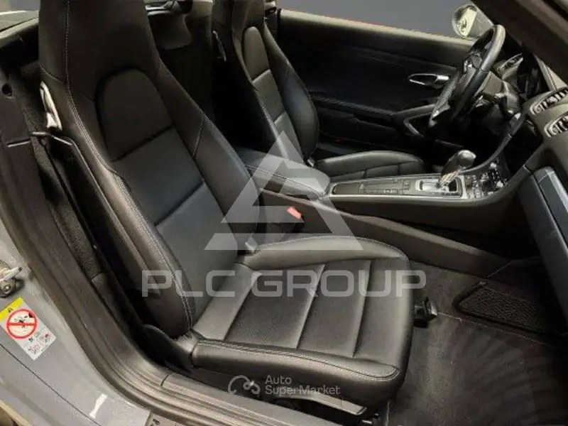 2024 Porsche Cayman