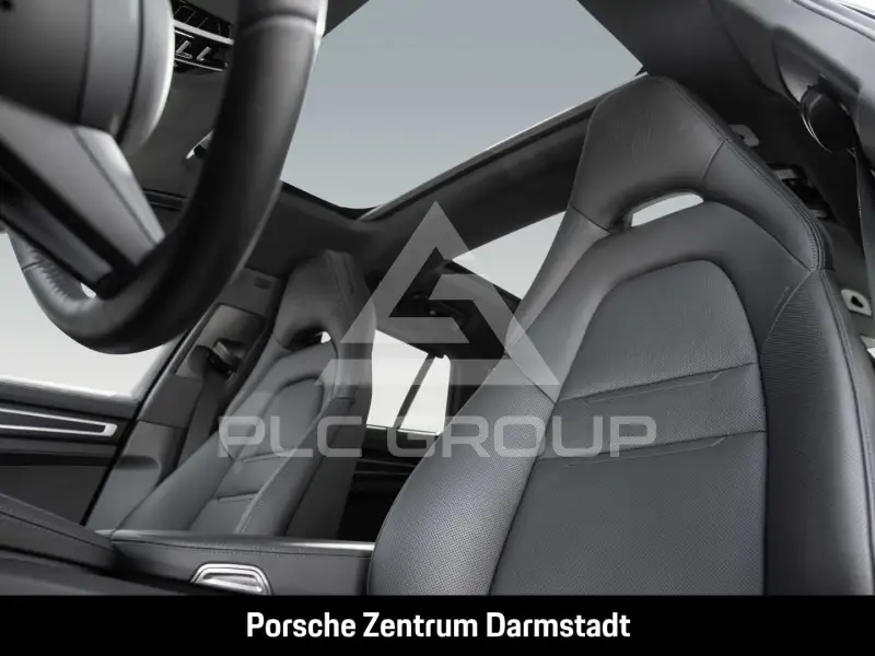 2024 Porsche Panamera