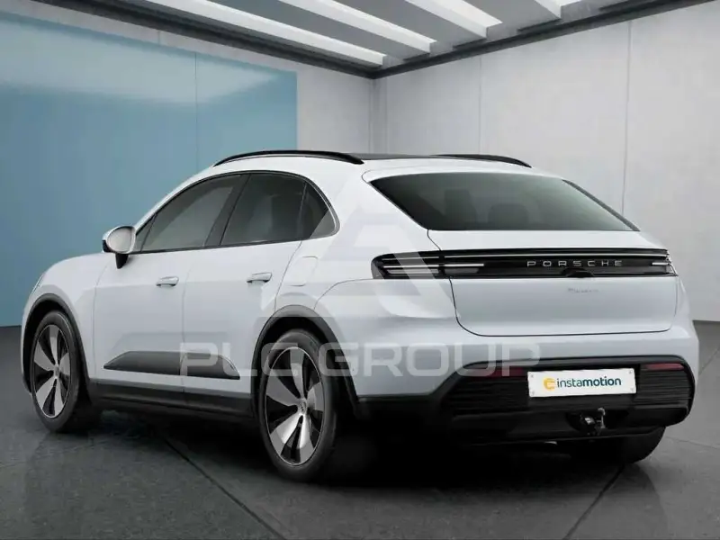 2024 Porsche MACAN