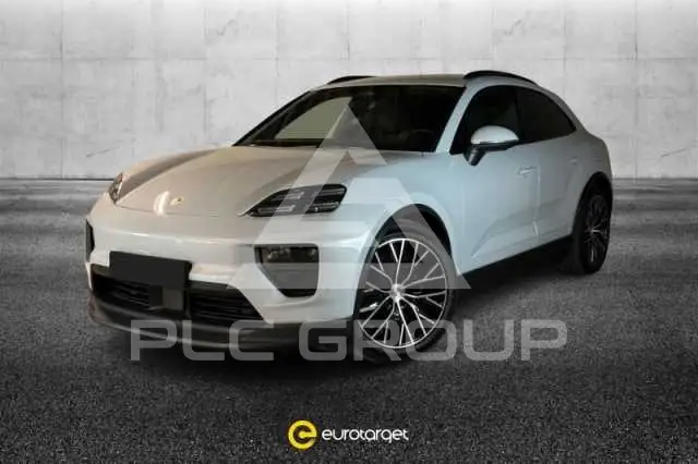 2024 Porsche MACAN