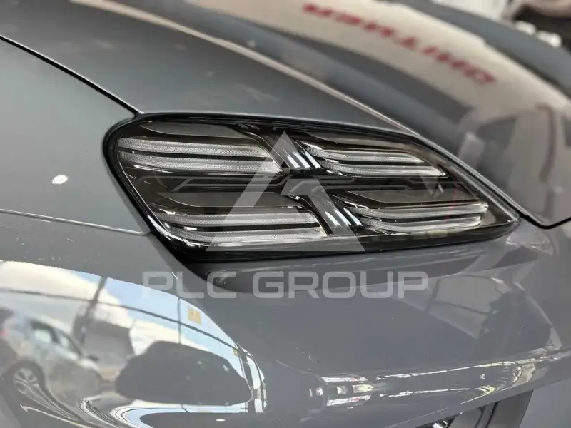 2024 Porsche MACAN