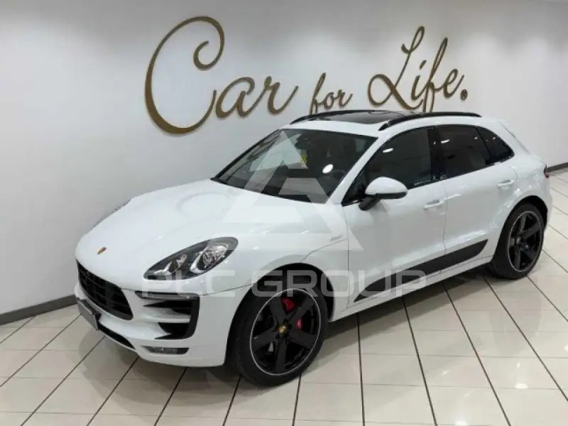 2024 Porsche MACAN