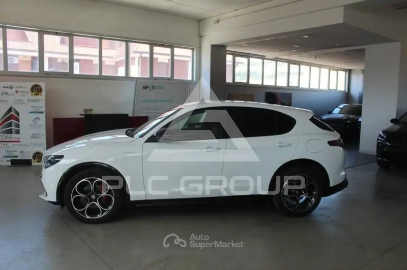 2024 Alfa Romeo Stelvio