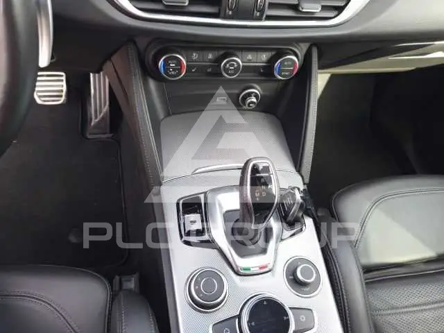 2024 Alfa Romeo Stelvio