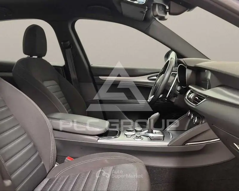 2024 Alfa Romeo Stelvio