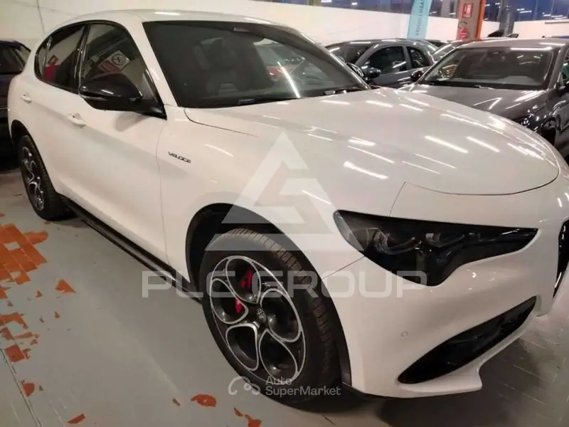 2024 Alfa Romeo Stelvio