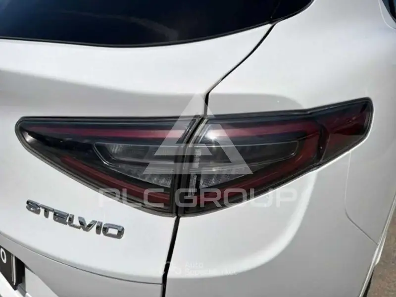 2024 Alfa Romeo Stelvio