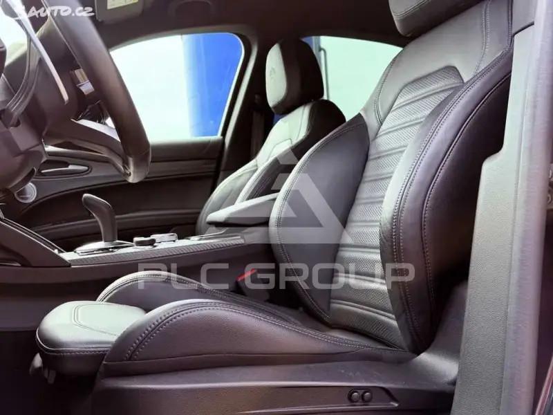 2024 Alfa Romeo Stelvio