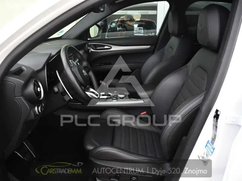 2024 Alfa Romeo Stelvio