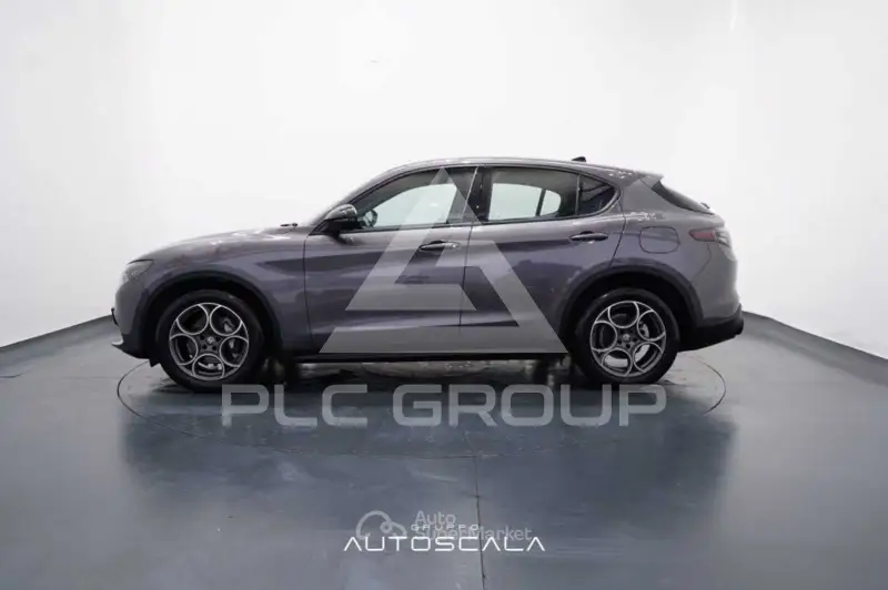 2024 Alfa Romeo Stelvio