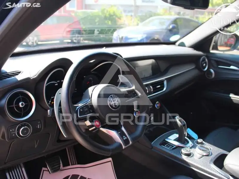 2024 Alfa Romeo Stelvio