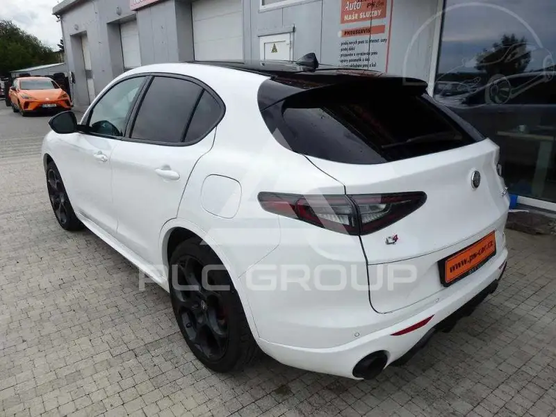 2024 Alfa Romeo Stelvio