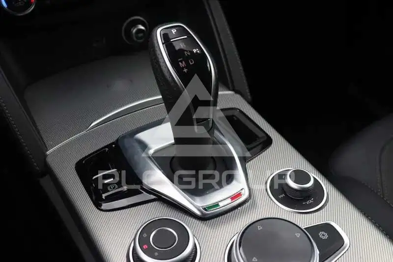 2024 Alfa Romeo Stelvio