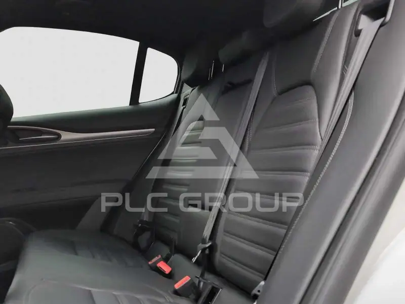 2024 Alfa Romeo Stelvio