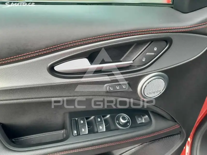 2024 Alfa Romeo Stelvio