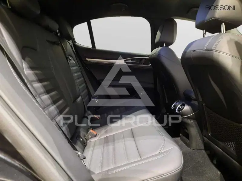 2024 Alfa Romeo Stelvio