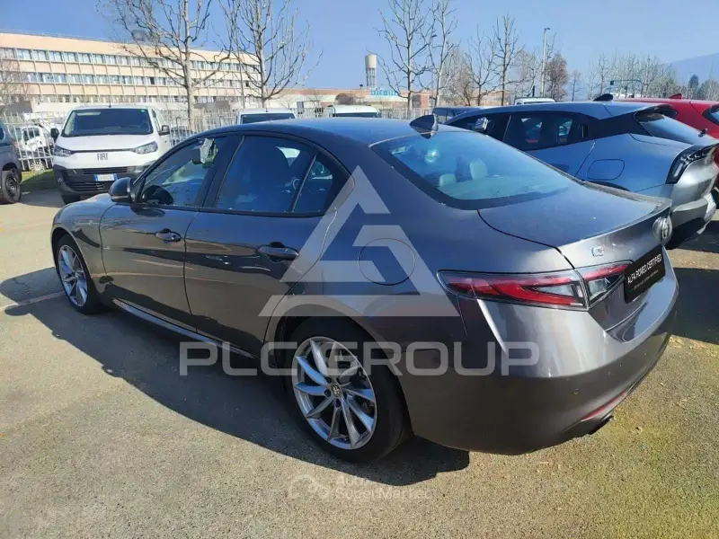 2024 Alfa Romeo Giulia
