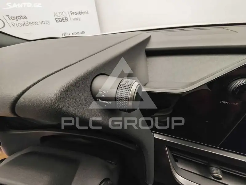 2024 Lexus UX