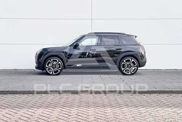 2024 Mini Paceman