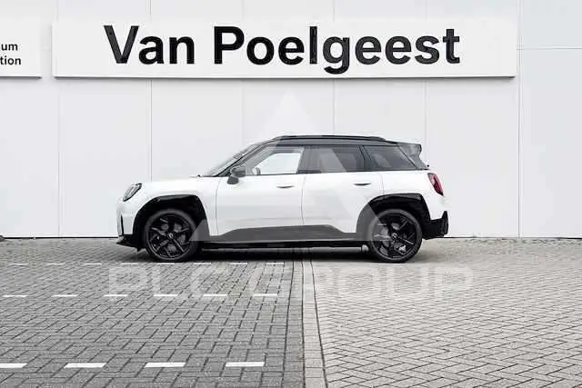 2024 Mini Paceman
