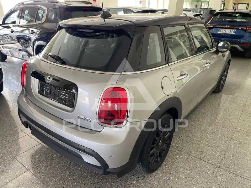 2024 Mini COOPER