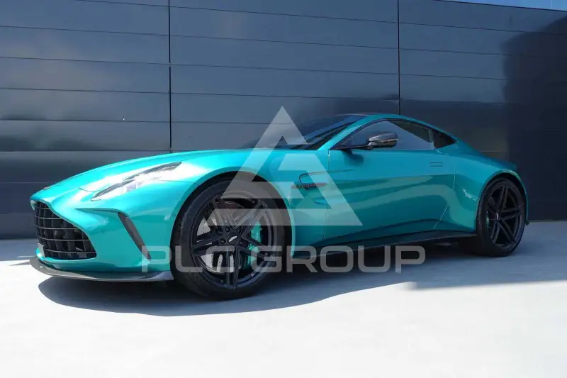 2024 Aston Martin V8