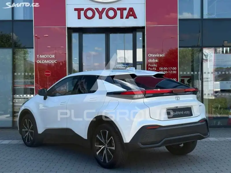 2024 Toyota C-HR