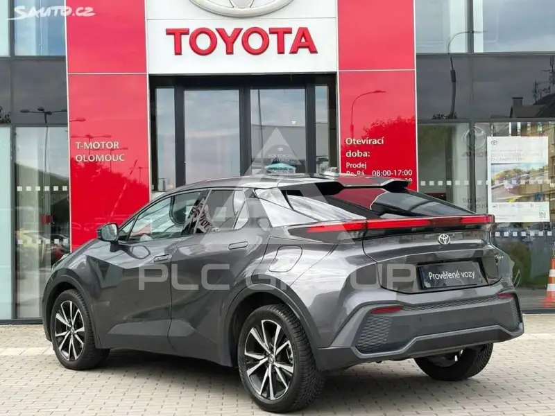2024 Toyota C-HR