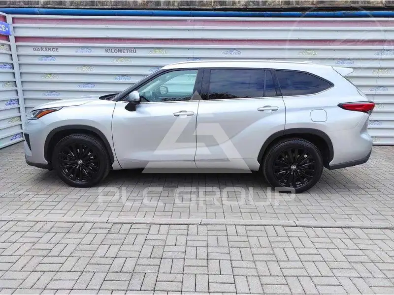 2024 Toyota Highlander