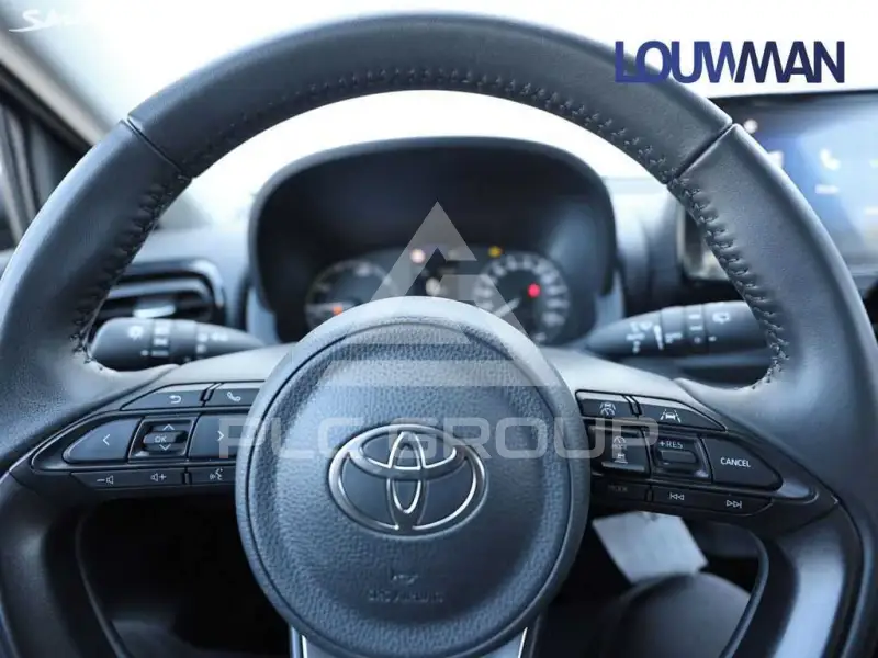 2024 Toyota YARIS