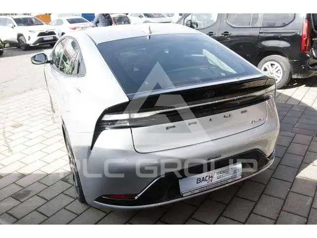 2024 Toyota PRIUS