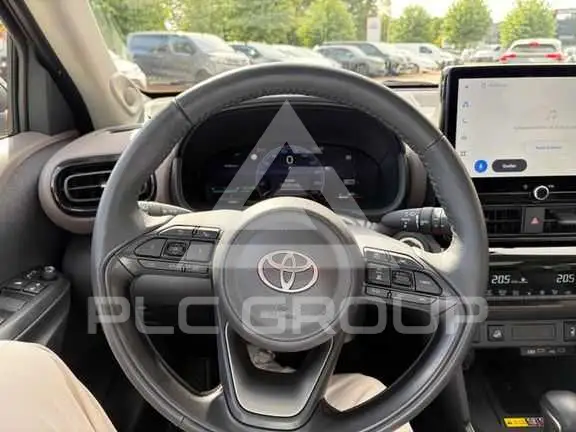 2024 Toyota YARIS